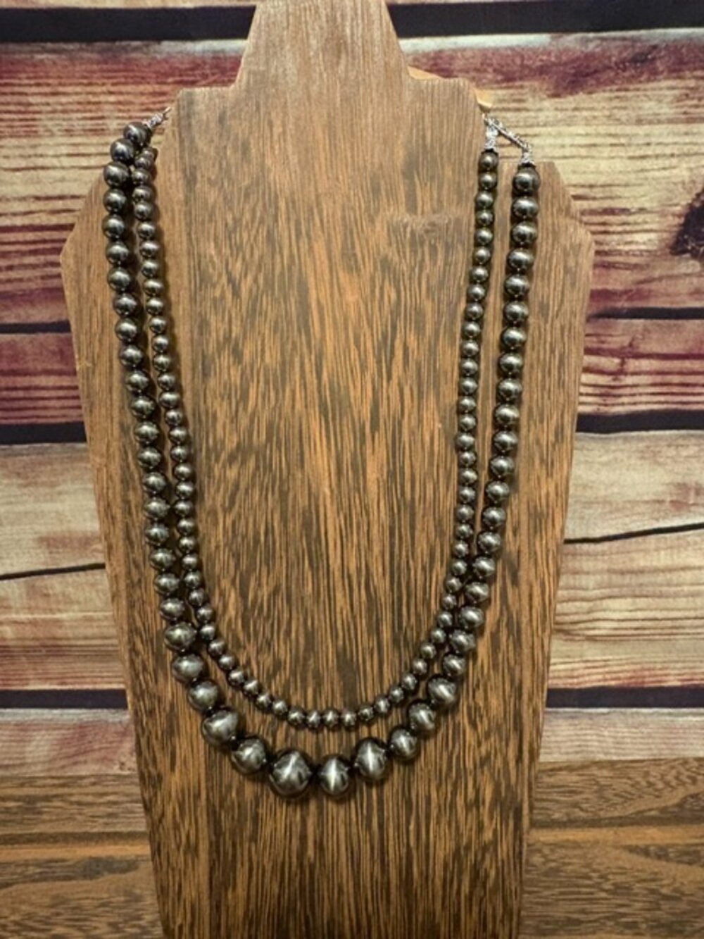 ISAC Handmade Western 2-Strand Graduated Silver-tone Bead Necklace 16" NWT